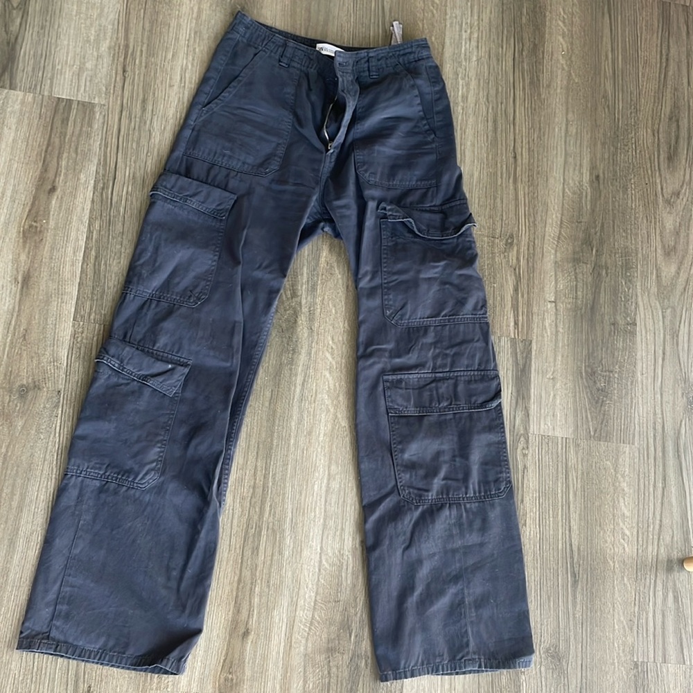 Zara blue cargo pants loose fit low rise